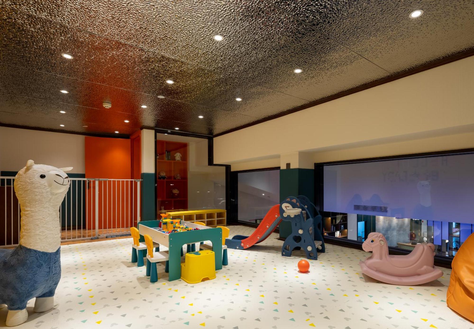הנגז'ו Nost Algia S Hotel In The West Lake Scenic Area-,Lingyin Temple, Leifeng Tower, Children'S Playground, Free Night Snack, Free Laundry, English Communication Well, Free Travel Advice מראה חיצוני תמונה