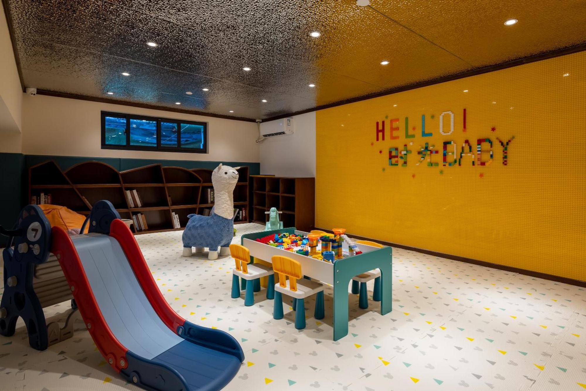 הנגז'ו Nost Algia S Hotel In The West Lake Scenic Area-,Lingyin Temple, Leifeng Tower, Children'S Playground, Free Night Snack, Free Laundry, English Communication Well, Free Travel Advice מראה חיצוני תמונה