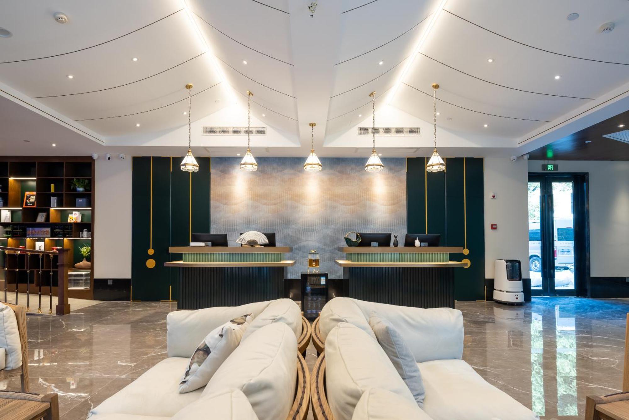 הנגז'ו Nost Algia S Hotel In The West Lake Scenic Area-,Lingyin Temple, Leifeng Tower, Children'S Playground, Free Night Snack, Free Laundry, English Communication Well, Free Travel Advice מראה חיצוני תמונה