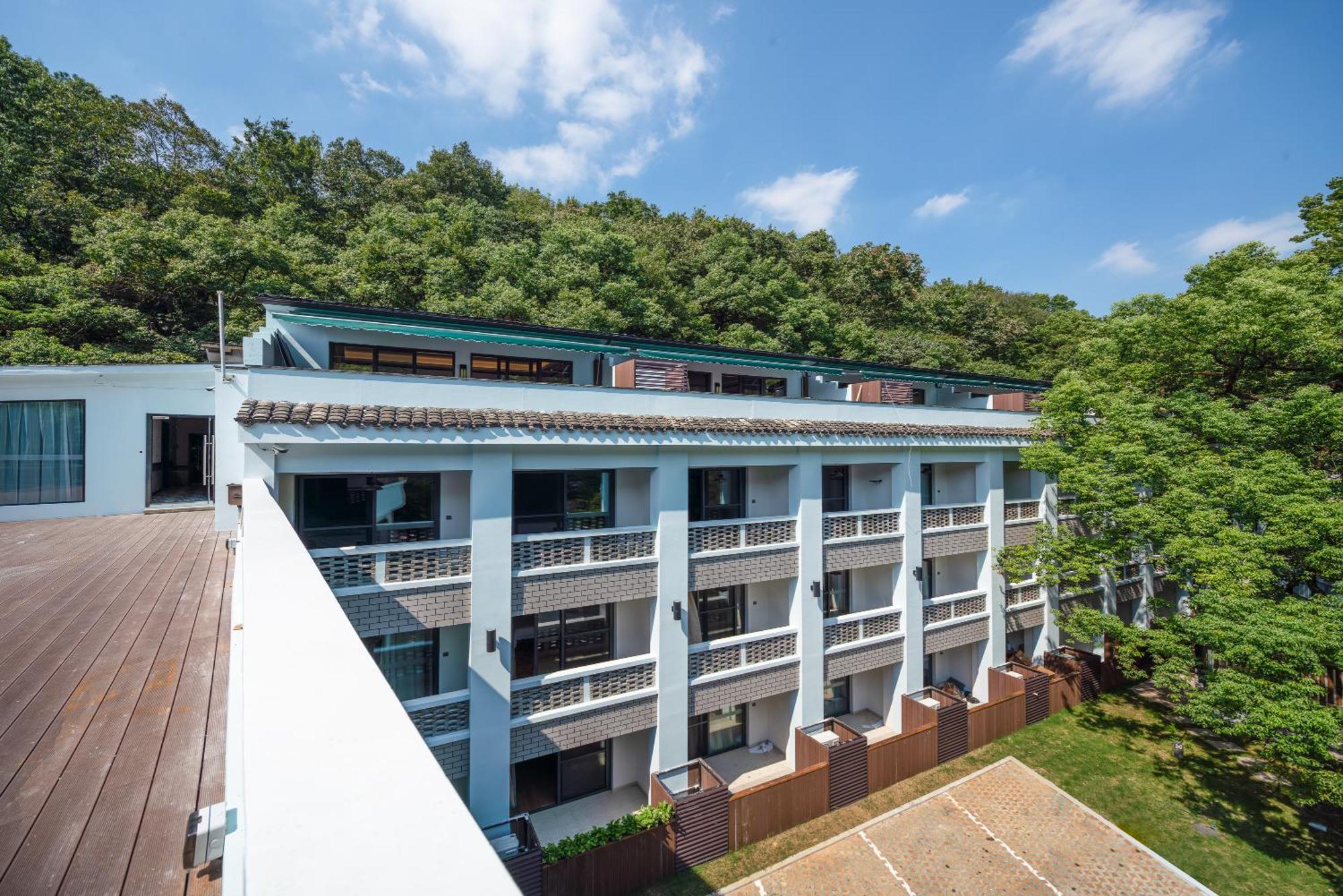 הנגז'ו Nost Algia S Hotel In The West Lake Scenic Area-,Lingyin Temple, Leifeng Tower, Children'S Playground, Free Night Snack, Free Laundry, English Communication Well, Free Travel Advice מראה חיצוני תמונה