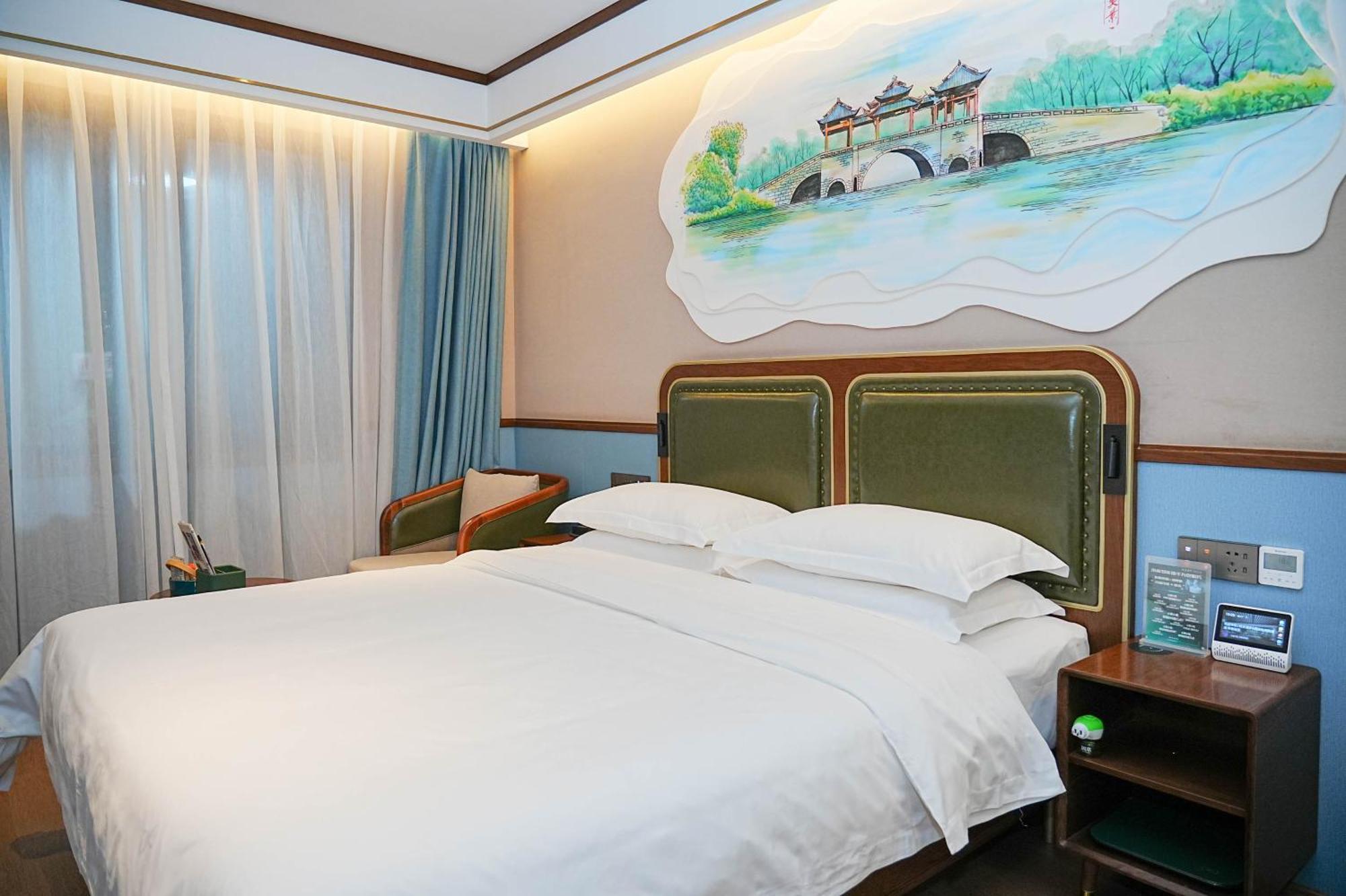 הנגז'ו Nost Algia S Hotel In The West Lake Scenic Area-,Lingyin Temple, Leifeng Tower, Children'S Playground, Free Night Snack, Free Laundry, English Communication Well, Free Travel Advice מראה חיצוני תמונה