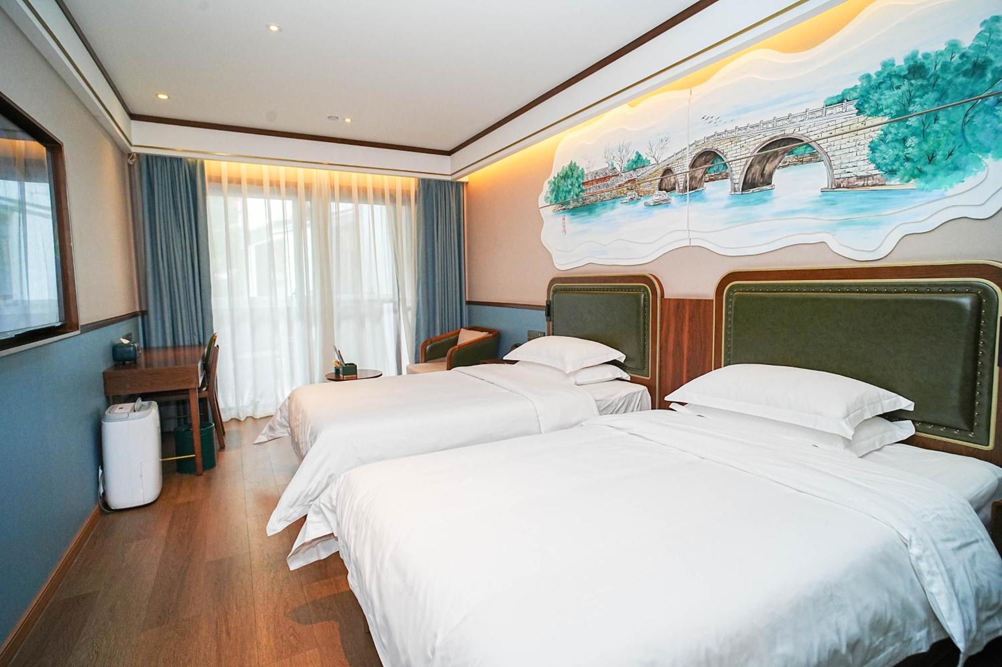 הנגז'ו Nost Algia S Hotel In The West Lake Scenic Area-,Lingyin Temple, Leifeng Tower, Children'S Playground, Free Night Snack, Free Laundry, English Communication Well, Free Travel Advice מראה חיצוני תמונה