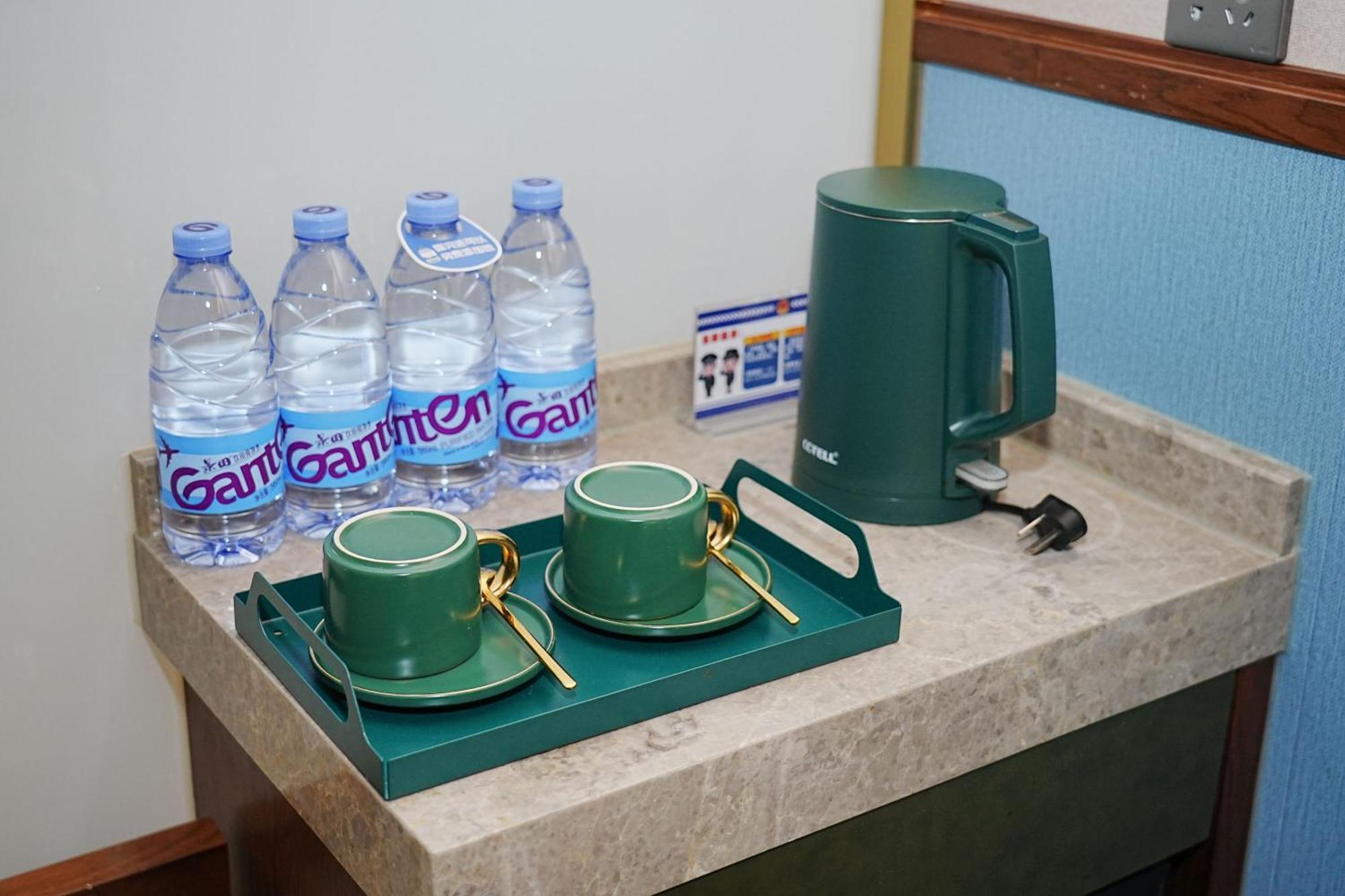 הנגז'ו Nost Algia S Hotel In The West Lake Scenic Area-,Lingyin Temple, Leifeng Tower, Children'S Playground, Free Night Snack, Free Laundry, English Communication Well, Free Travel Advice מראה חיצוני תמונה